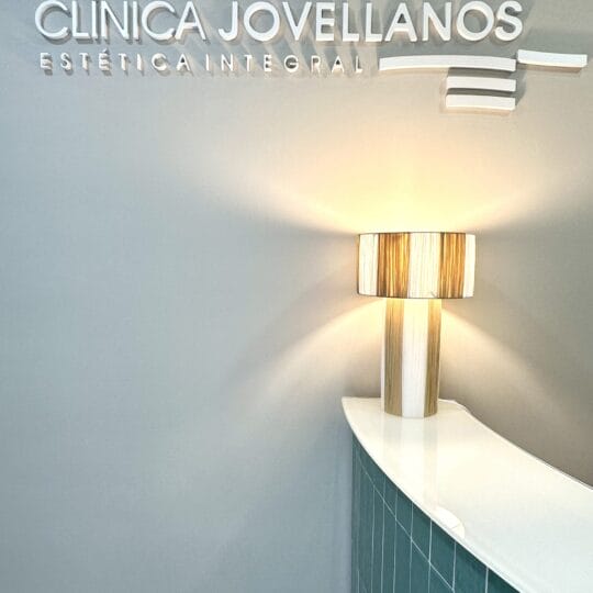 Recepción - Clínica Jovellanos